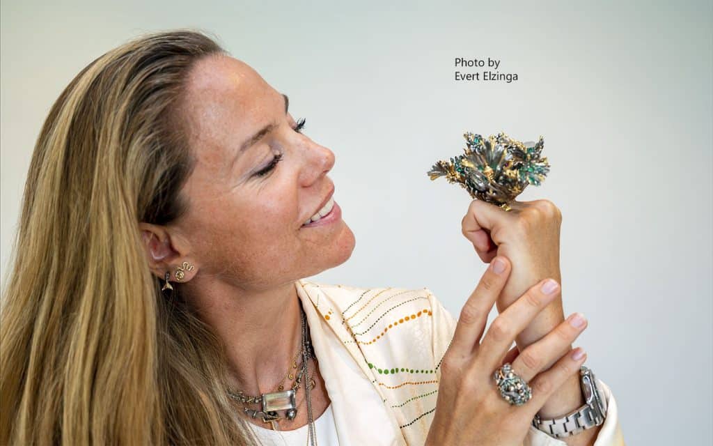 Discover Bibi Van Der Velden