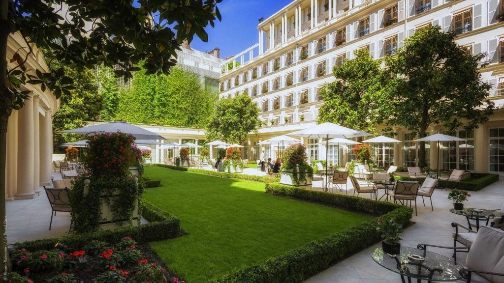 Insignia recognised as the Preferred Travel Agency 2017 of Le Bristol Paris