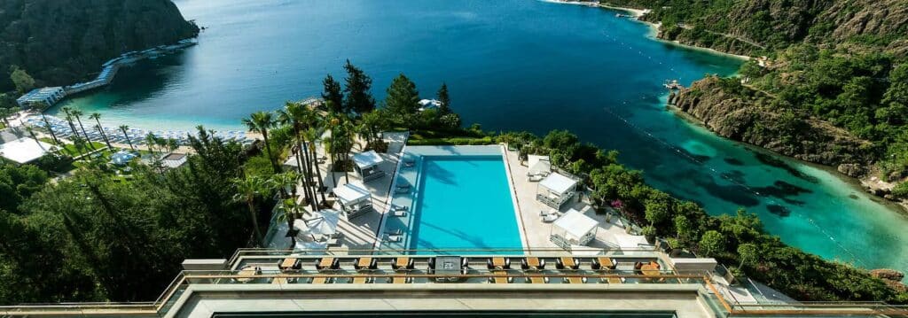 Nautical Extravagance: Luxurious Hotel-Linked Sailing Adventures Across the Globe