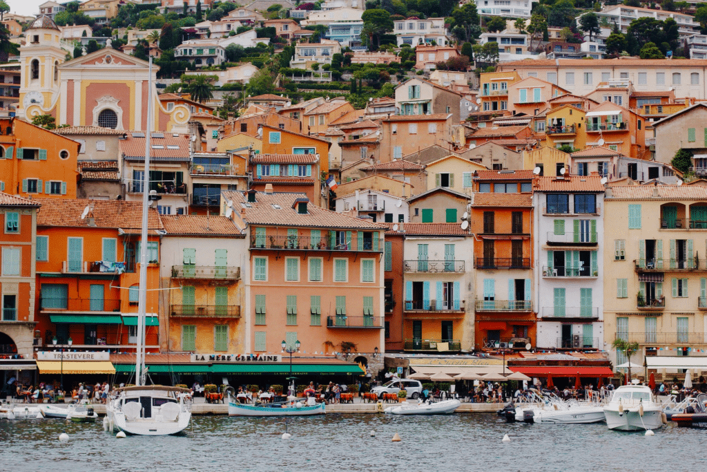 Rendezvous in the South of France